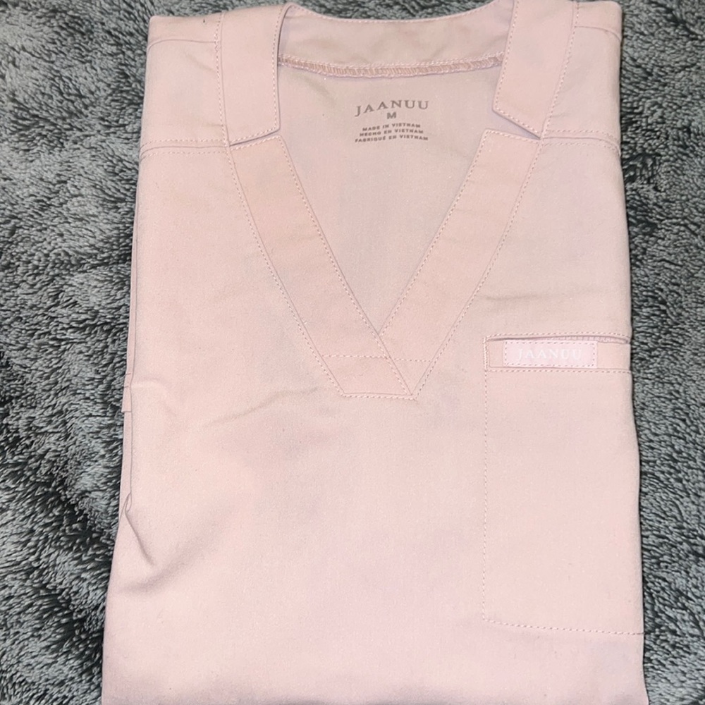 JAANUU Blushing Pink Scrub Set